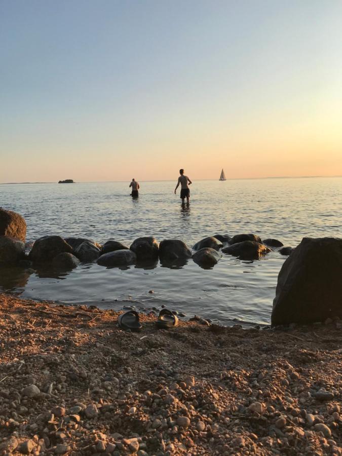 Hatty'S Guesthouse Motala község Kültér fotó