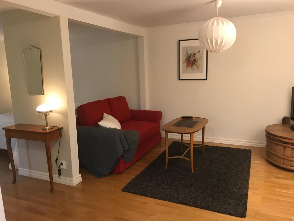 Hatty'S Guesthouse Motala község Kültér fotó